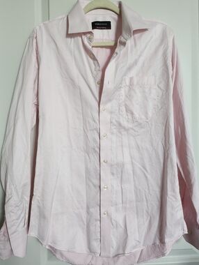 Classic Button-Down Shirt - Light Pink